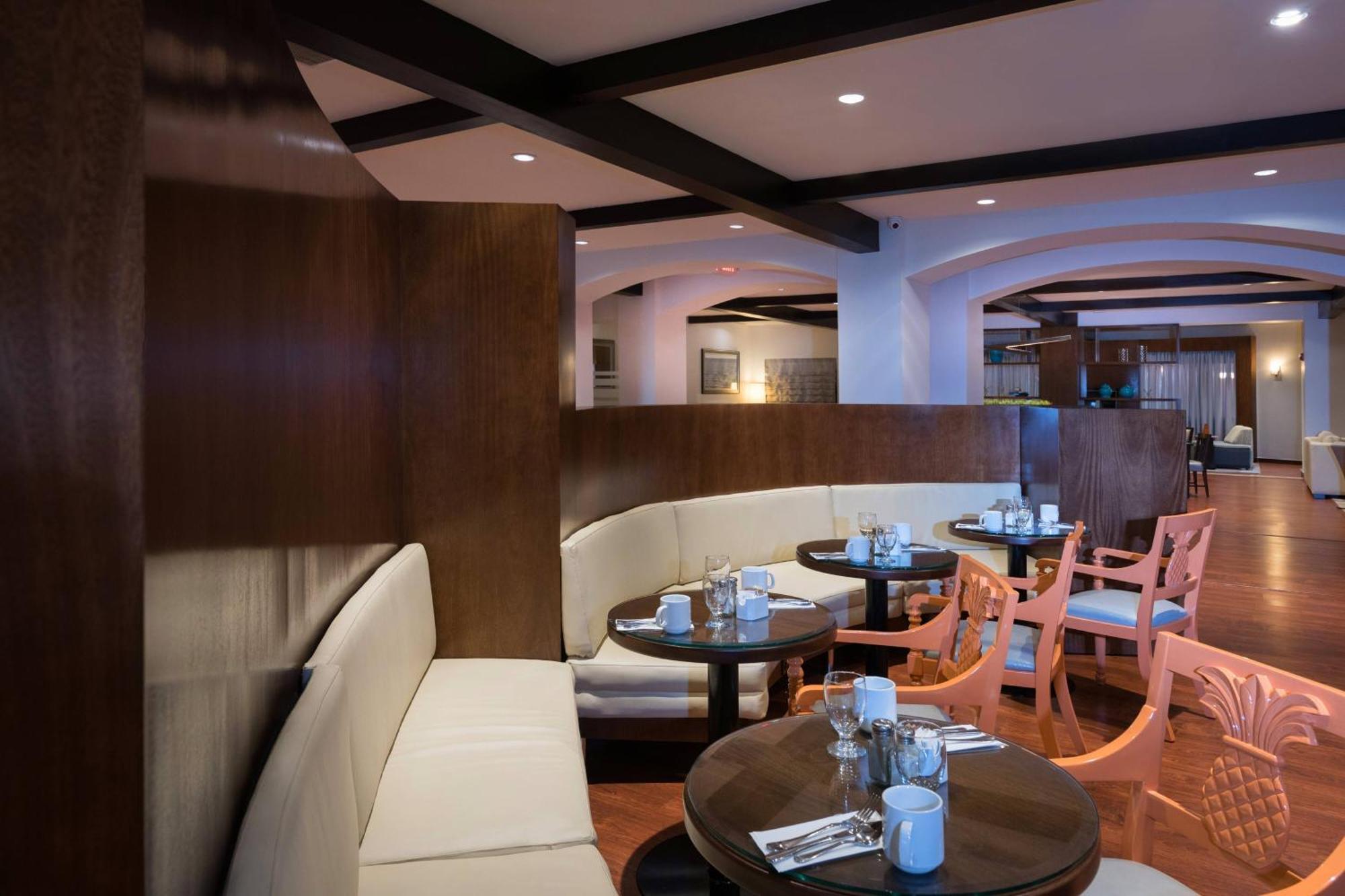 Courtyard By Marriott Santo Domingo Hotel Eksteriør billede
